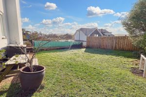 Photo 19- click for photo gallery